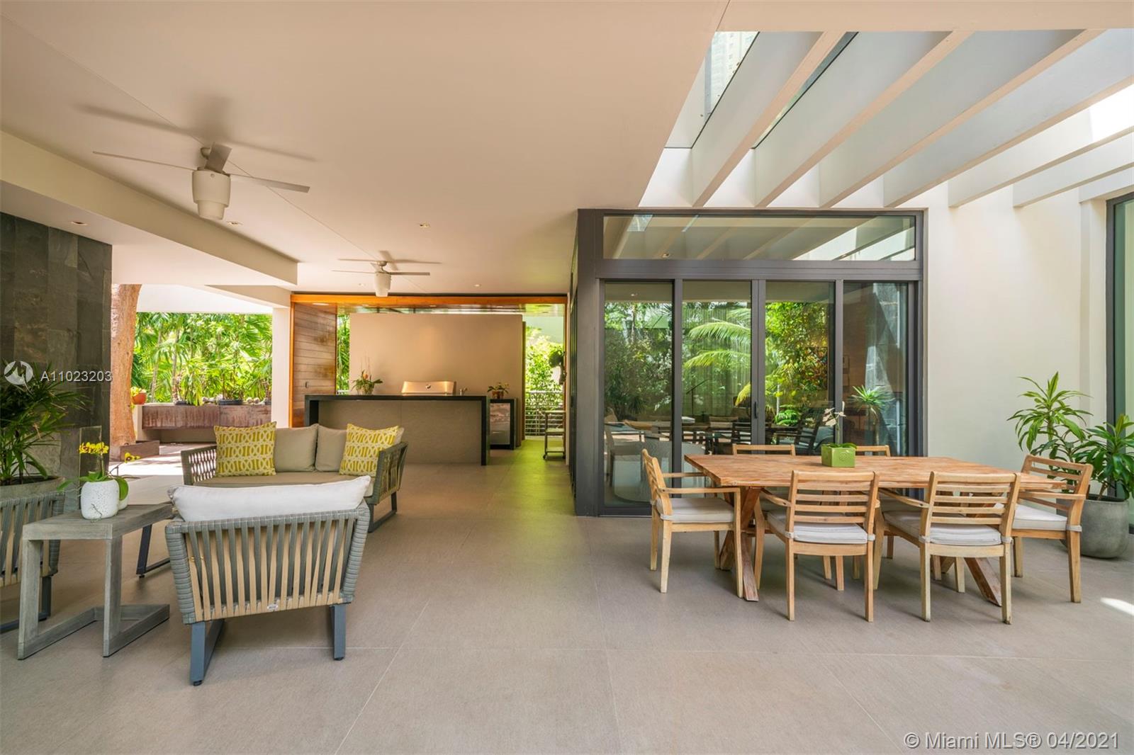 BRICKELLS FLAGLER - Residential