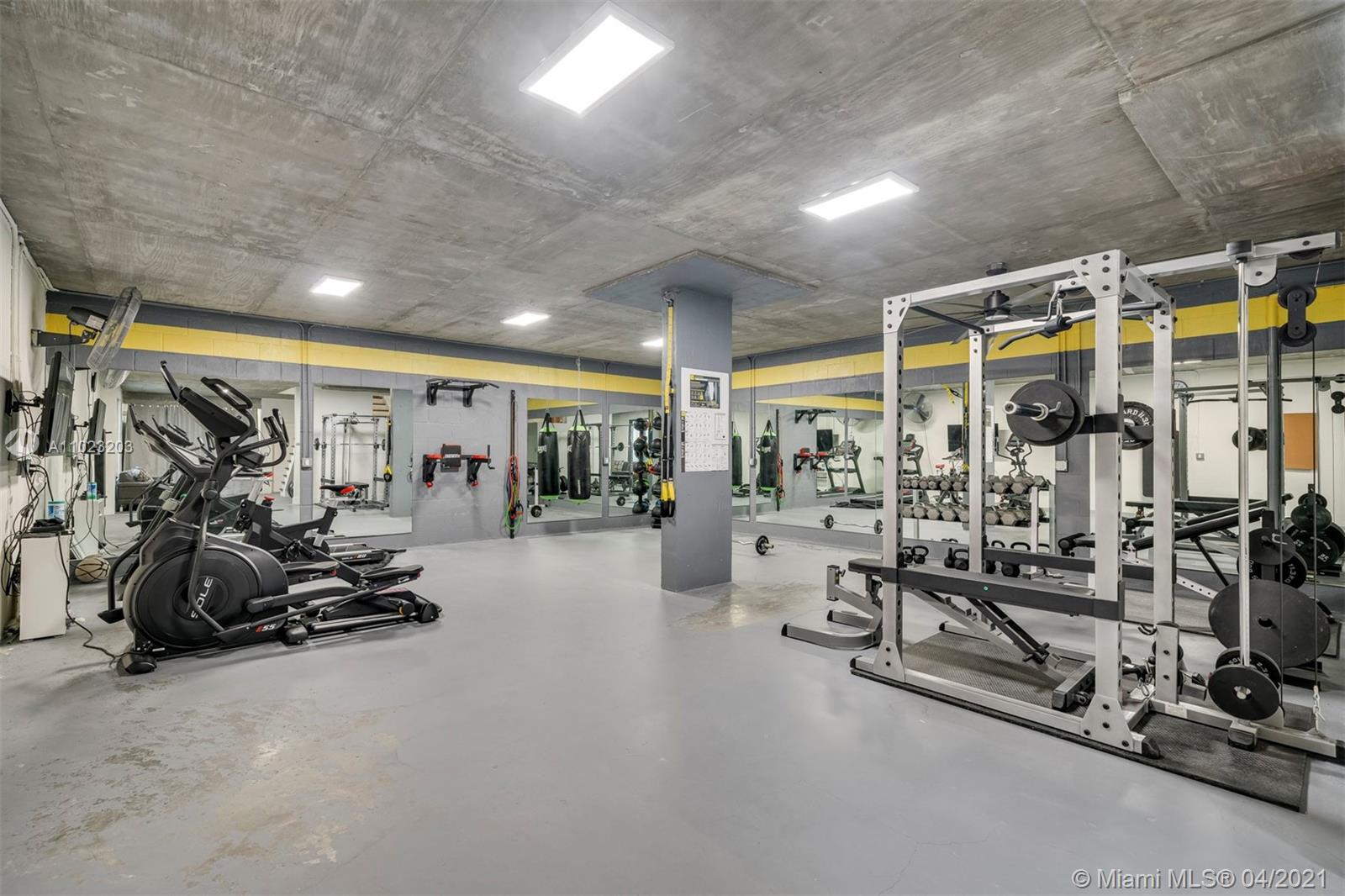 BRICKELLS FLAGLER - Residential