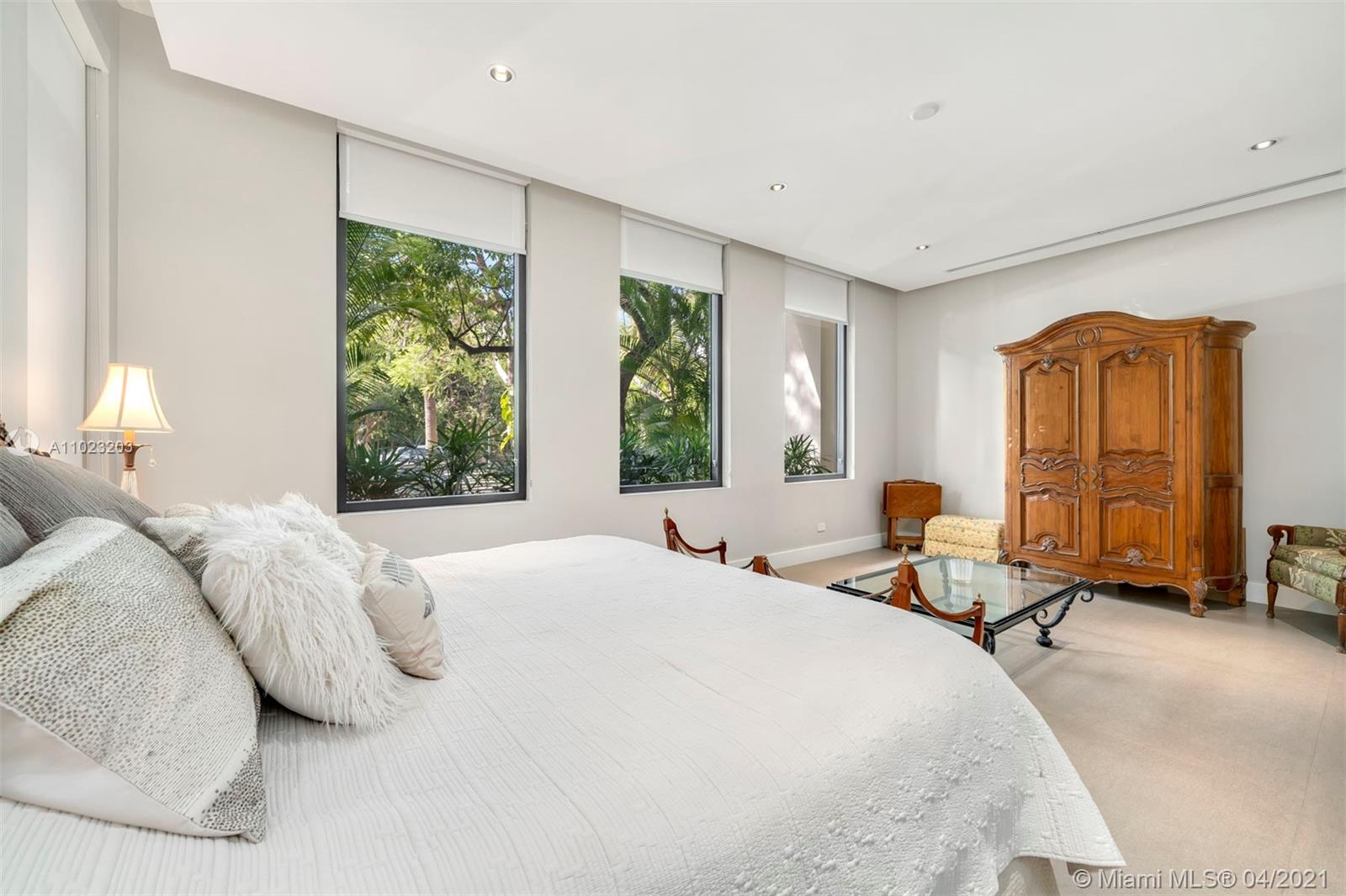 BRICKELLS FLAGLER - Residential