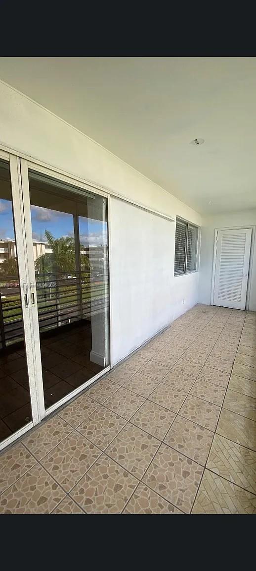 LAKE CLARKE GARDENS CONDO - Residential Lease