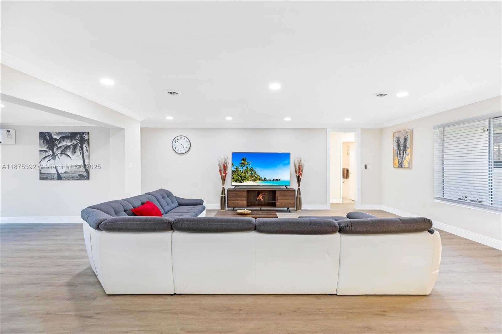 CORAL HIGHLANDS - Residential Lease