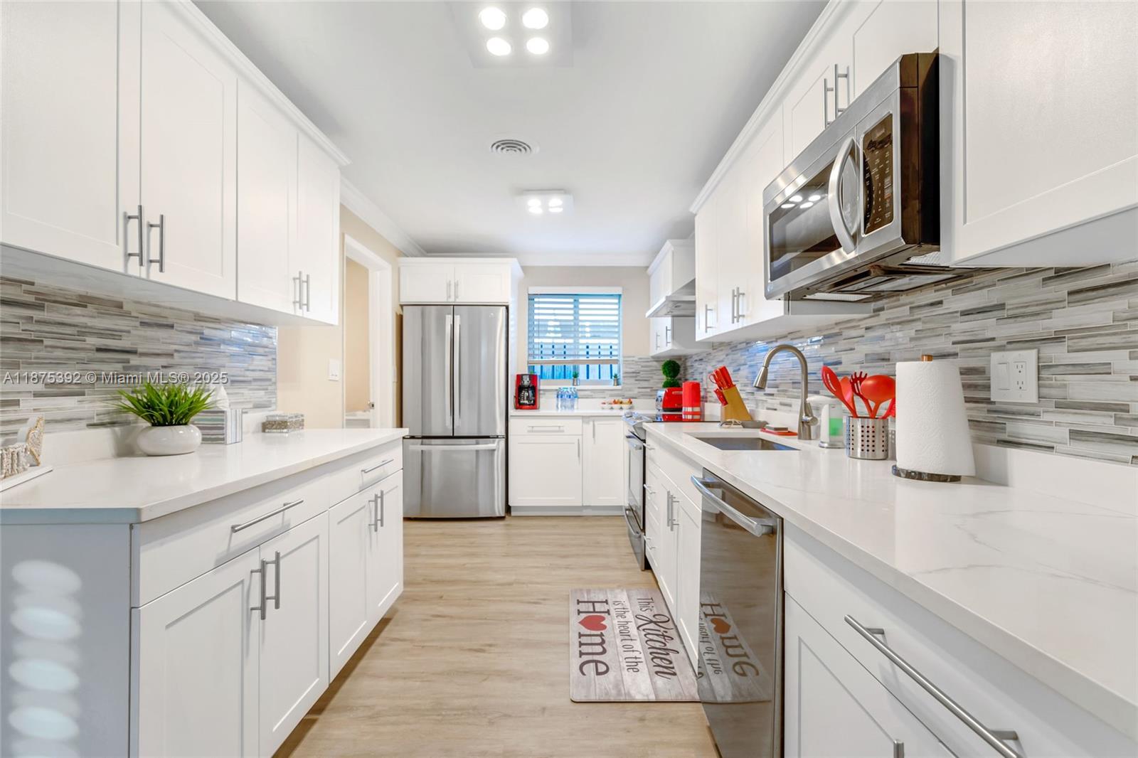 CORAL HIGHLANDS - Residential Lease