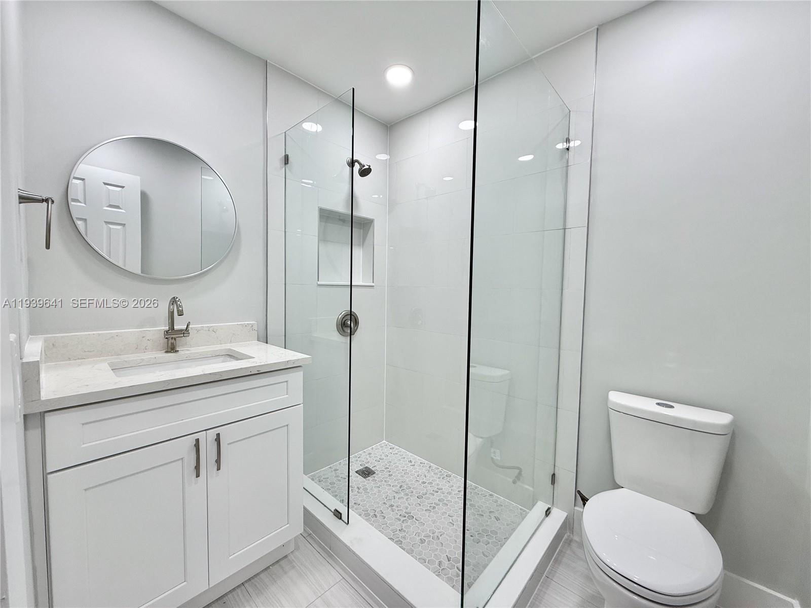 KARLAN TOWNHOUSE - Residential