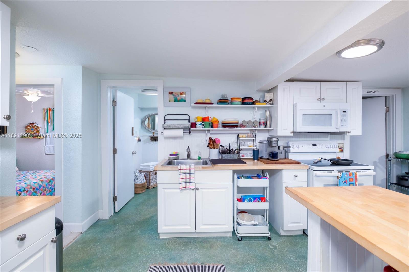 Matecumbe Beach - Residential