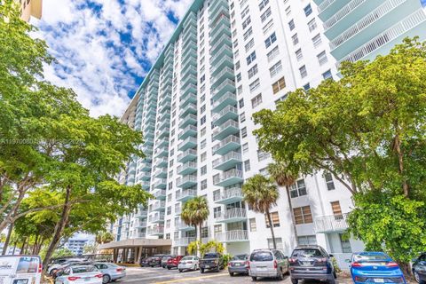 Photo of 301 174 Street #405, Sunny Isles Beach, FL 33160 (MLS # A11970080)