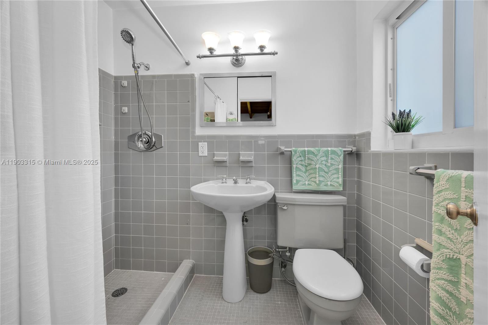 BILTMORE HEIGHTS REV - Residential