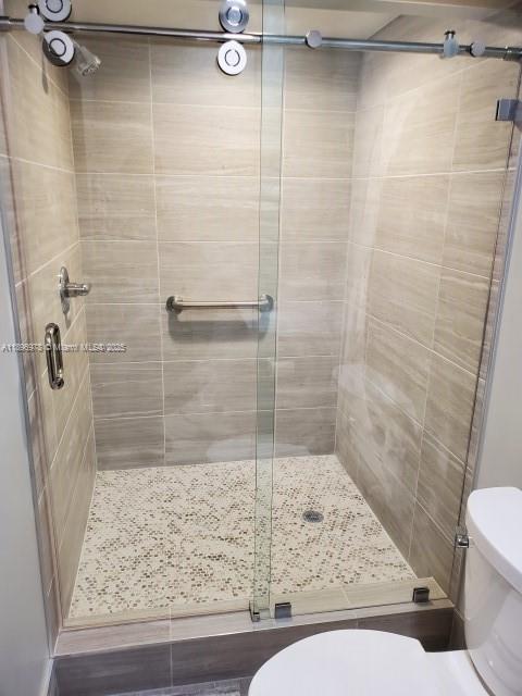 LINDGREN WEST - Residential