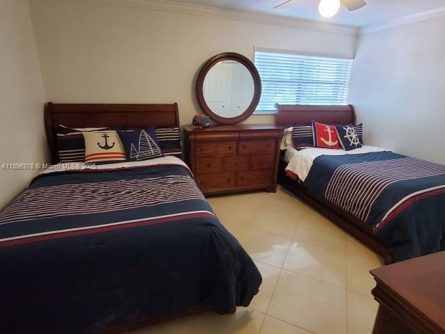 LINDGREN WEST - Residential