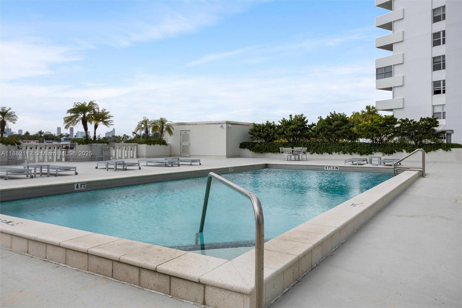 ISLAND TERRACE CONDO - Residential Lease