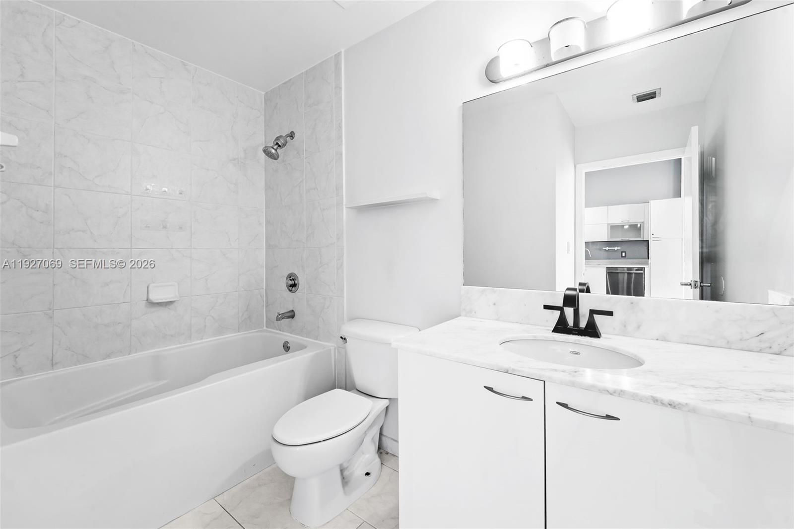 LOFT DOWNTOWN II COND - Residential