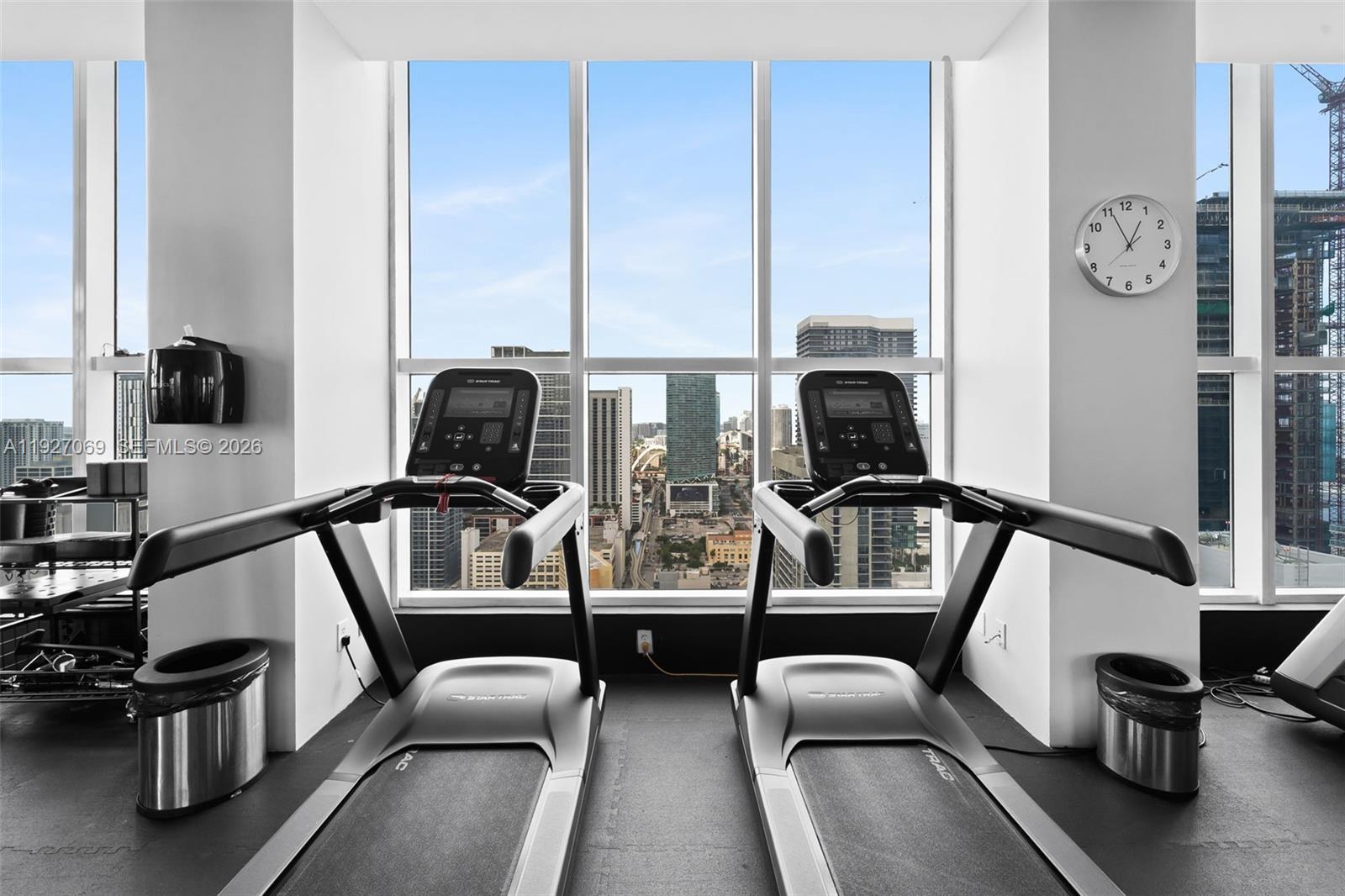 LOFT DOWNTOWN II COND - Residential