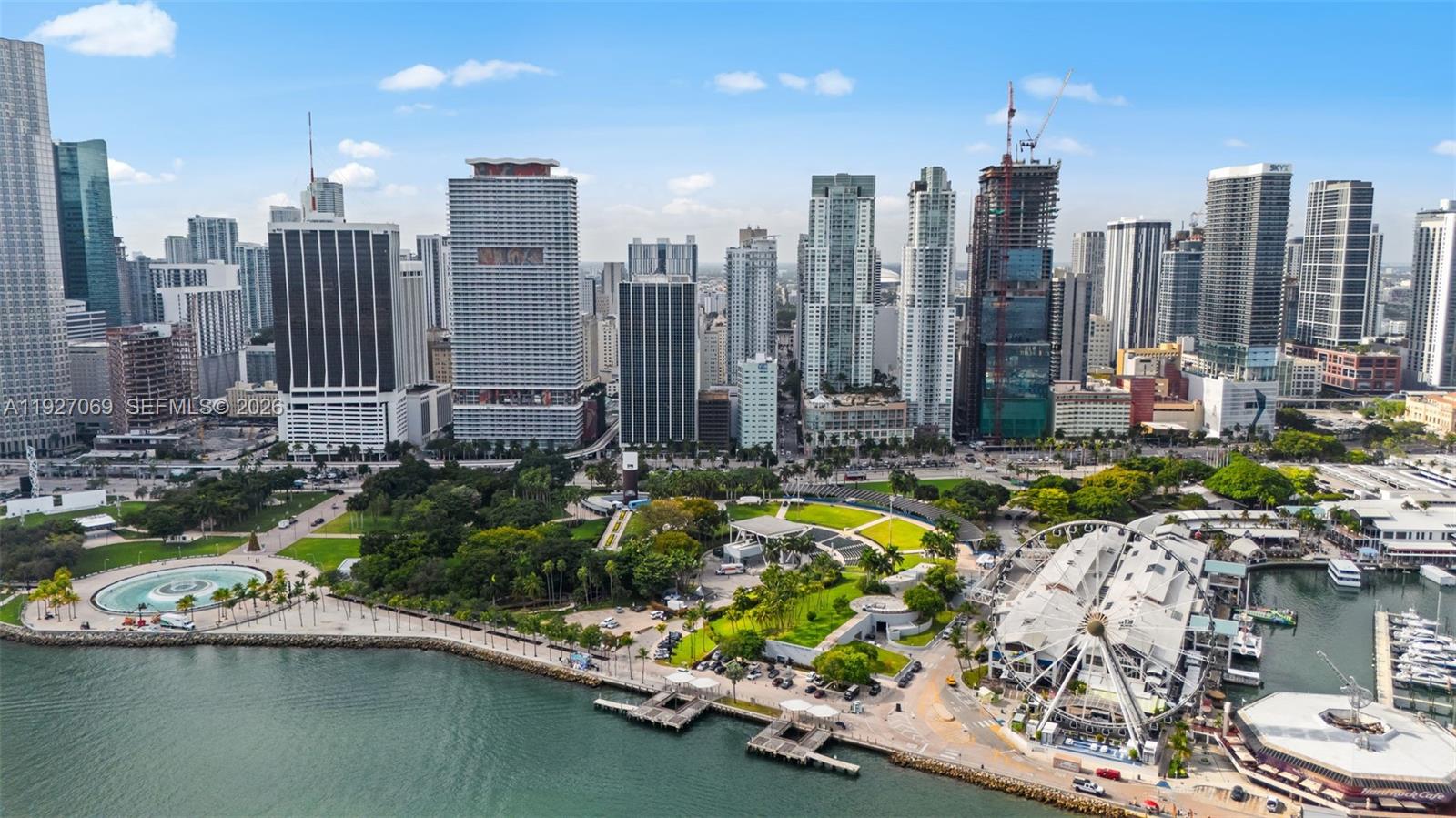 LOFT DOWNTOWN II COND - Residential