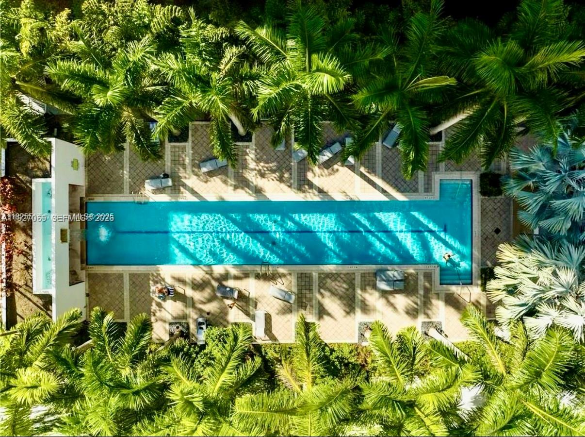 LOFT DOWNTOWN II COND - Residential