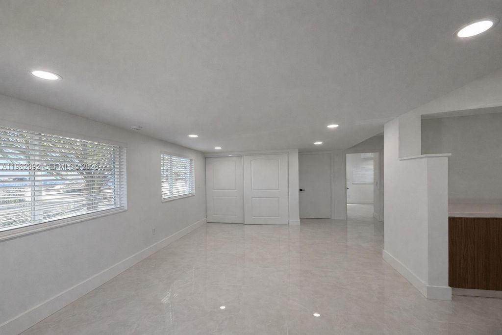 Photo of 916 NE 2nd St #D, Hallandale Beach, FL 33009 (MLS # A11982392)