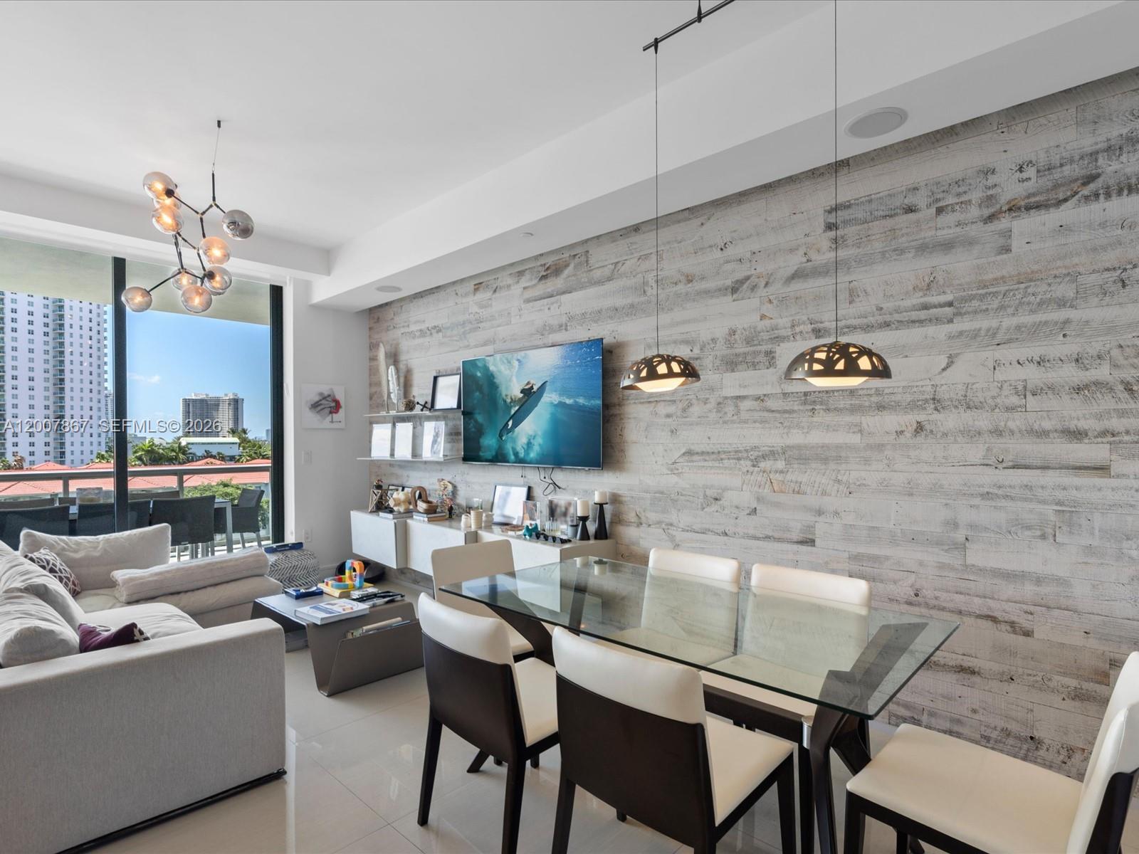 3250 NE 188th St 505