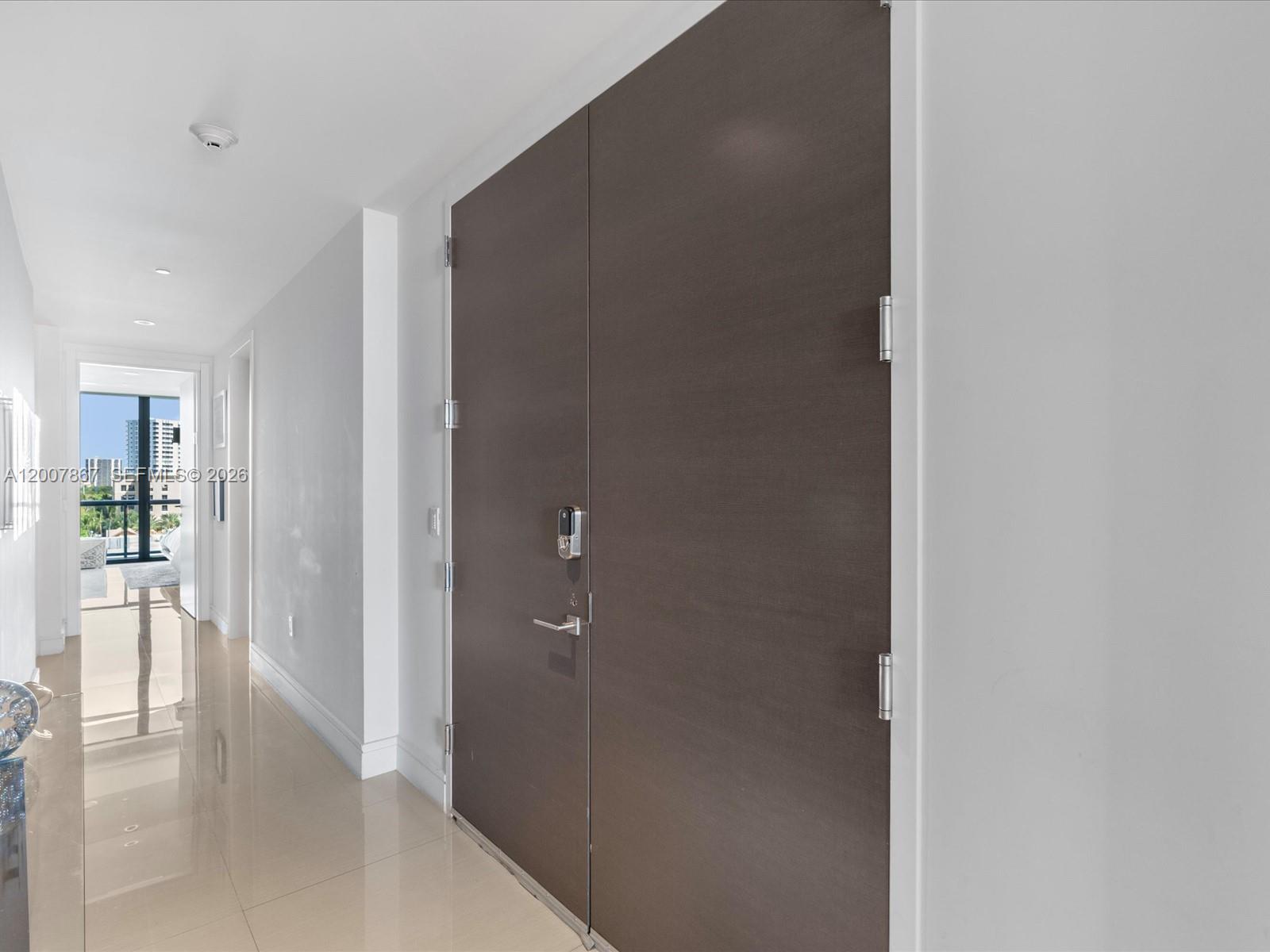 ECHO CONDO - Residential
