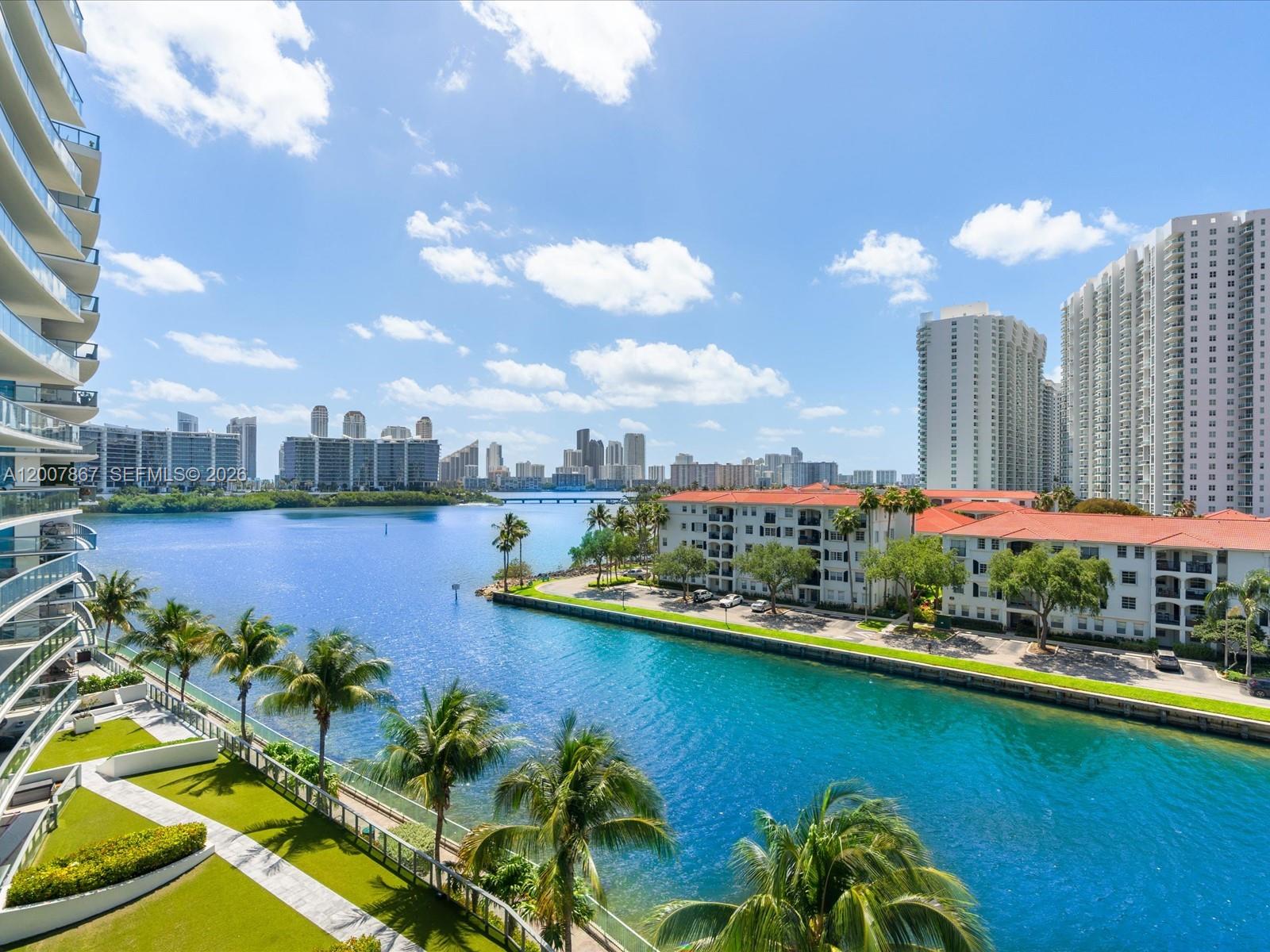 3250 NE 188th St 505