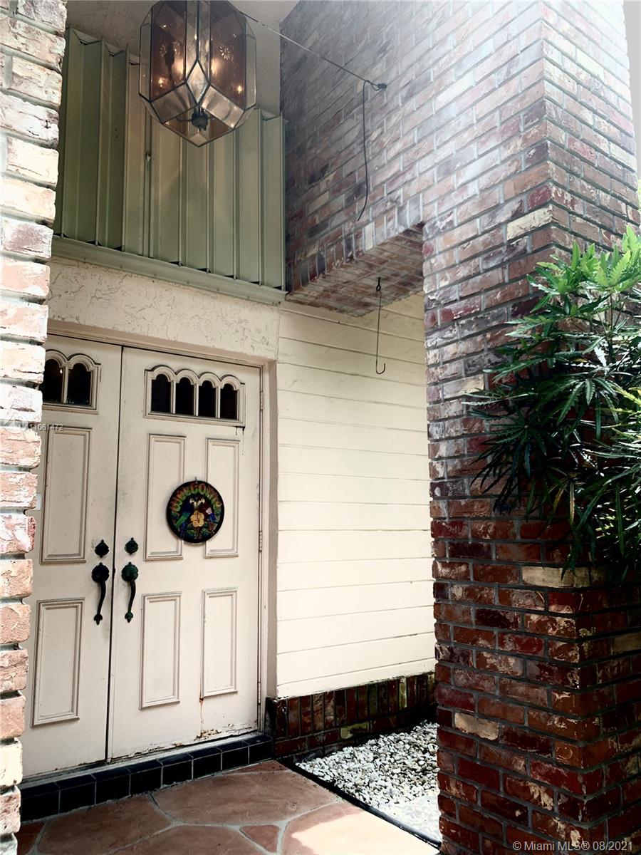 HIDDEN HAMMOCKS ESTATES - Residential