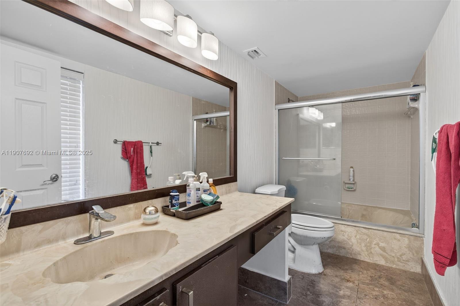 CYPRESS BEND CONDOMINIUM - Residential