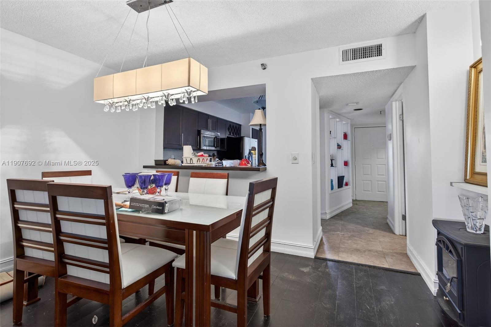 CYPRESS BEND CONDOMINIUM - Residential