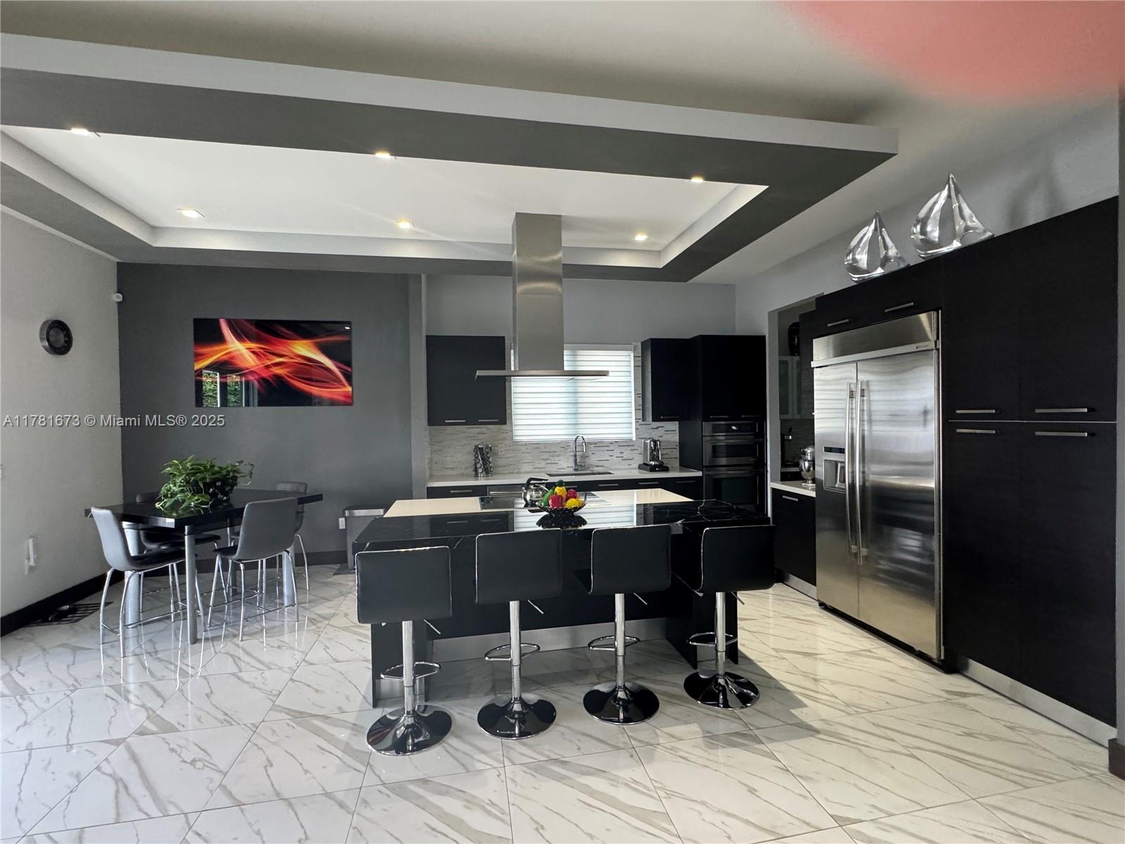 OASIS PARK SQUARE AT DORA - Residential