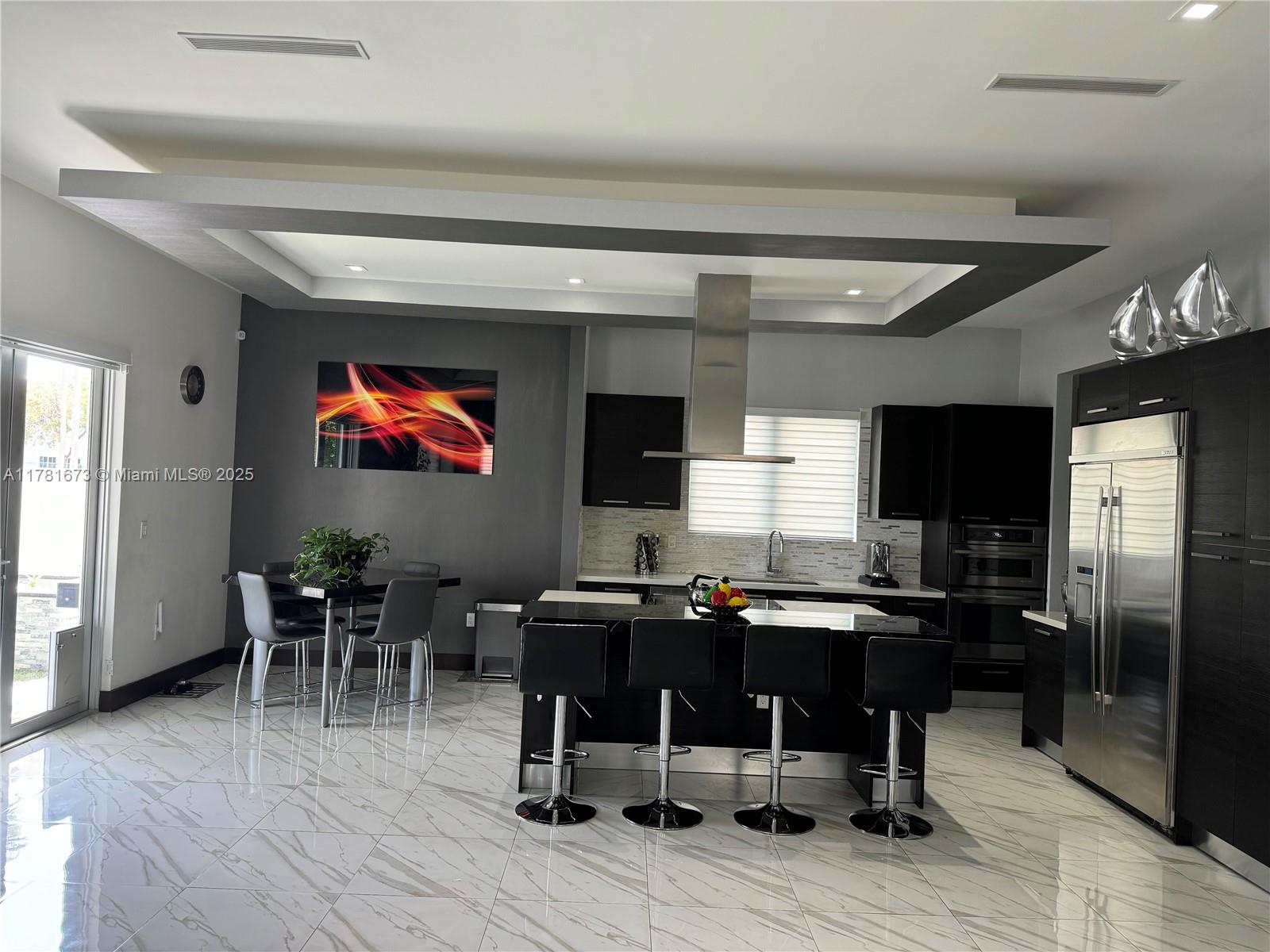 OASIS PARK SQUARE AT DORA - Residential