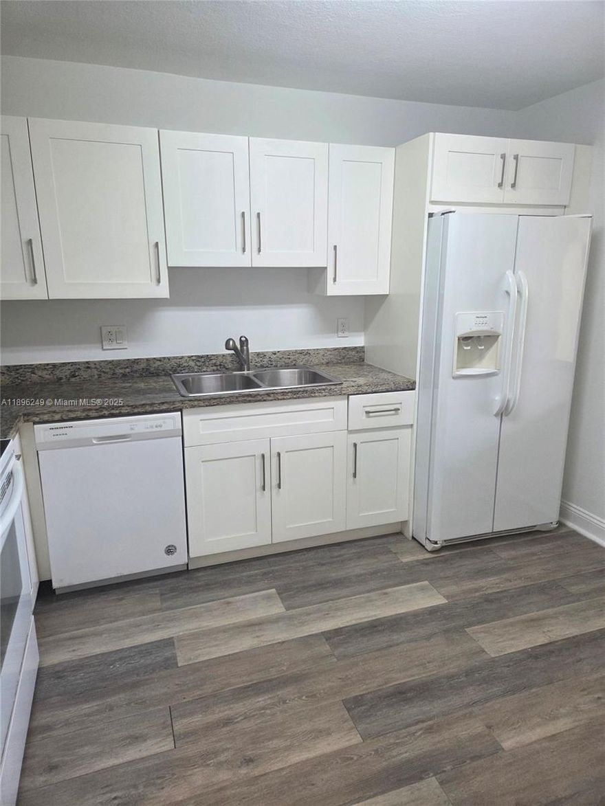 move in condition, it was just upgraded it, excellent location, best schools in Broward, easy access to main highways.