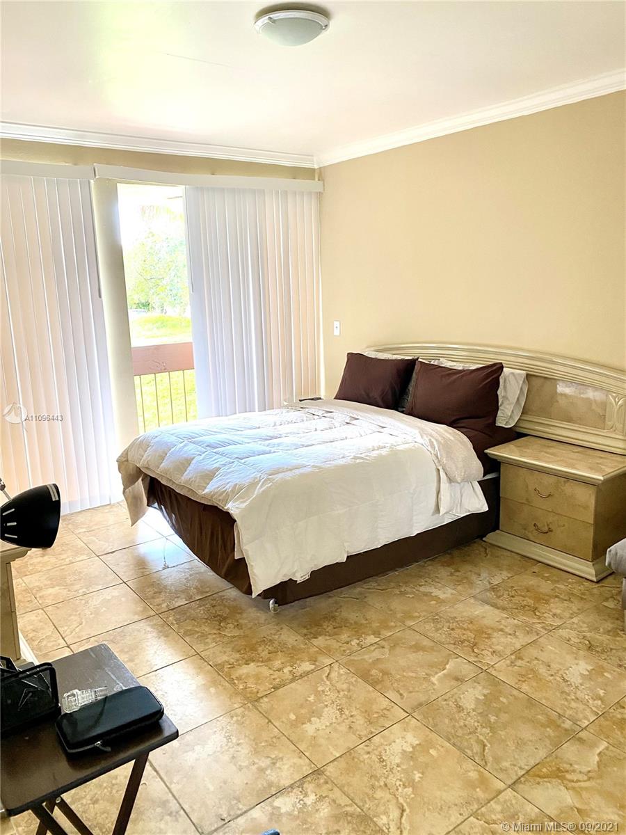 OAKVIEW CONDO NO 2 - Residential