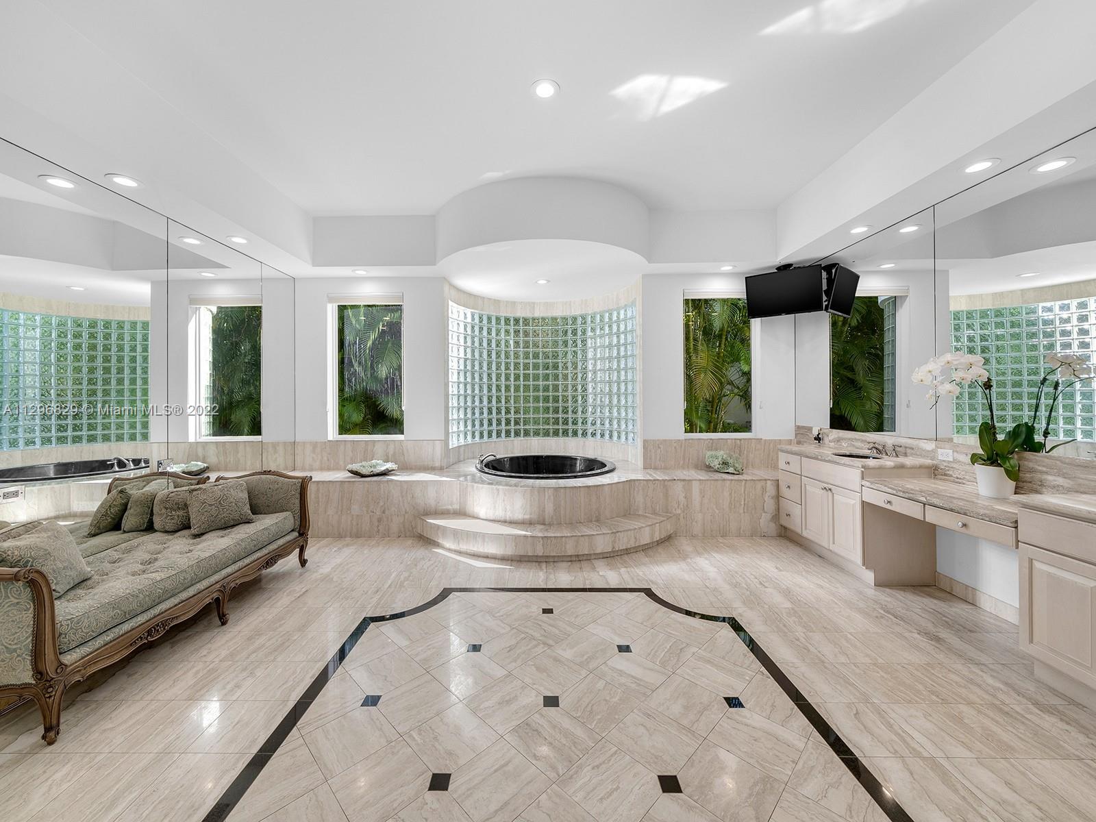 ARBORETUM ESTATES - Residential