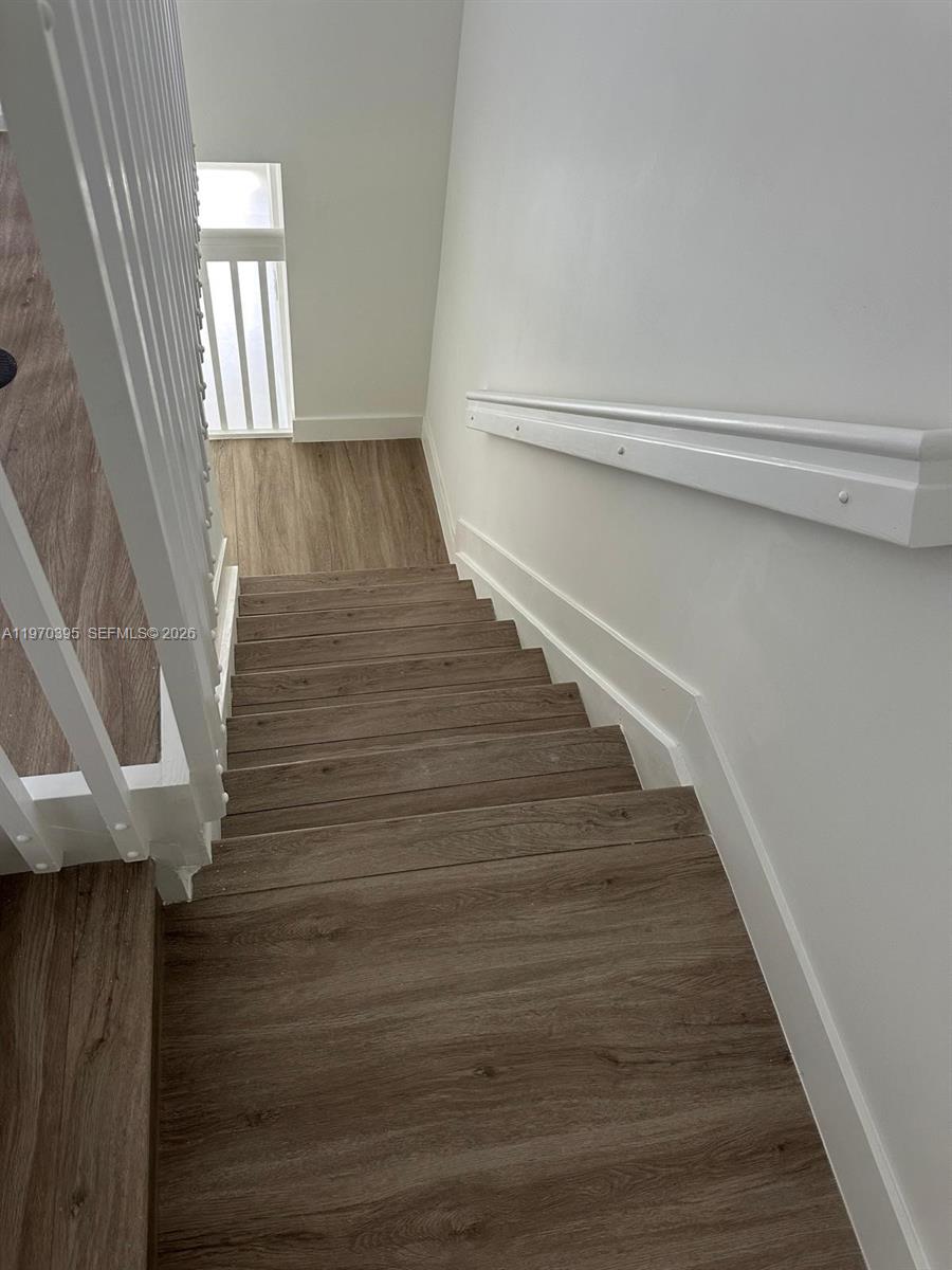 Century Park Square - Residential