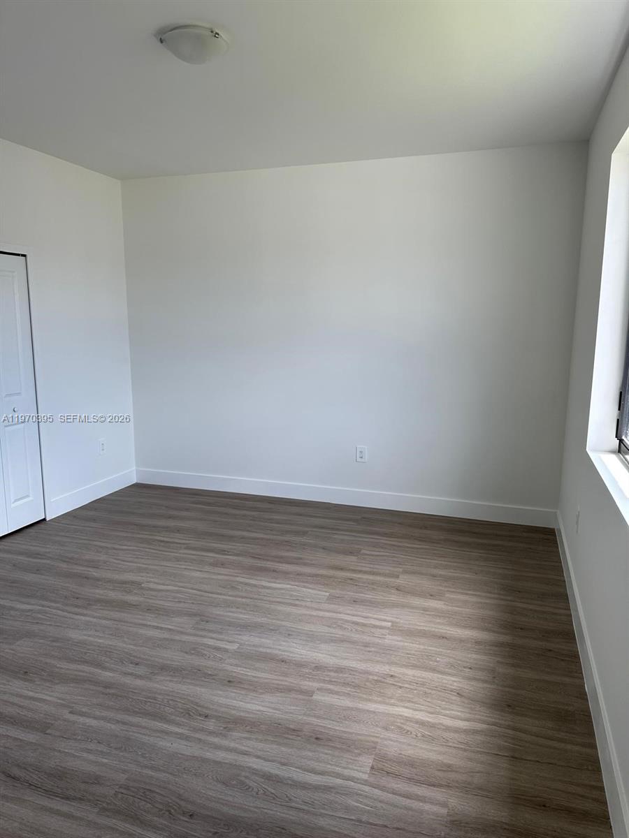 Century Park Square - Residential