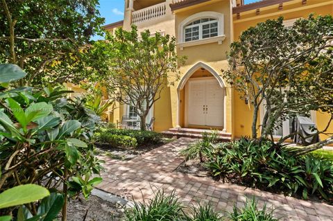 Photo of 400 NE 69th Cir, Boca Raton, FL 33487 (MLS # A11840167)