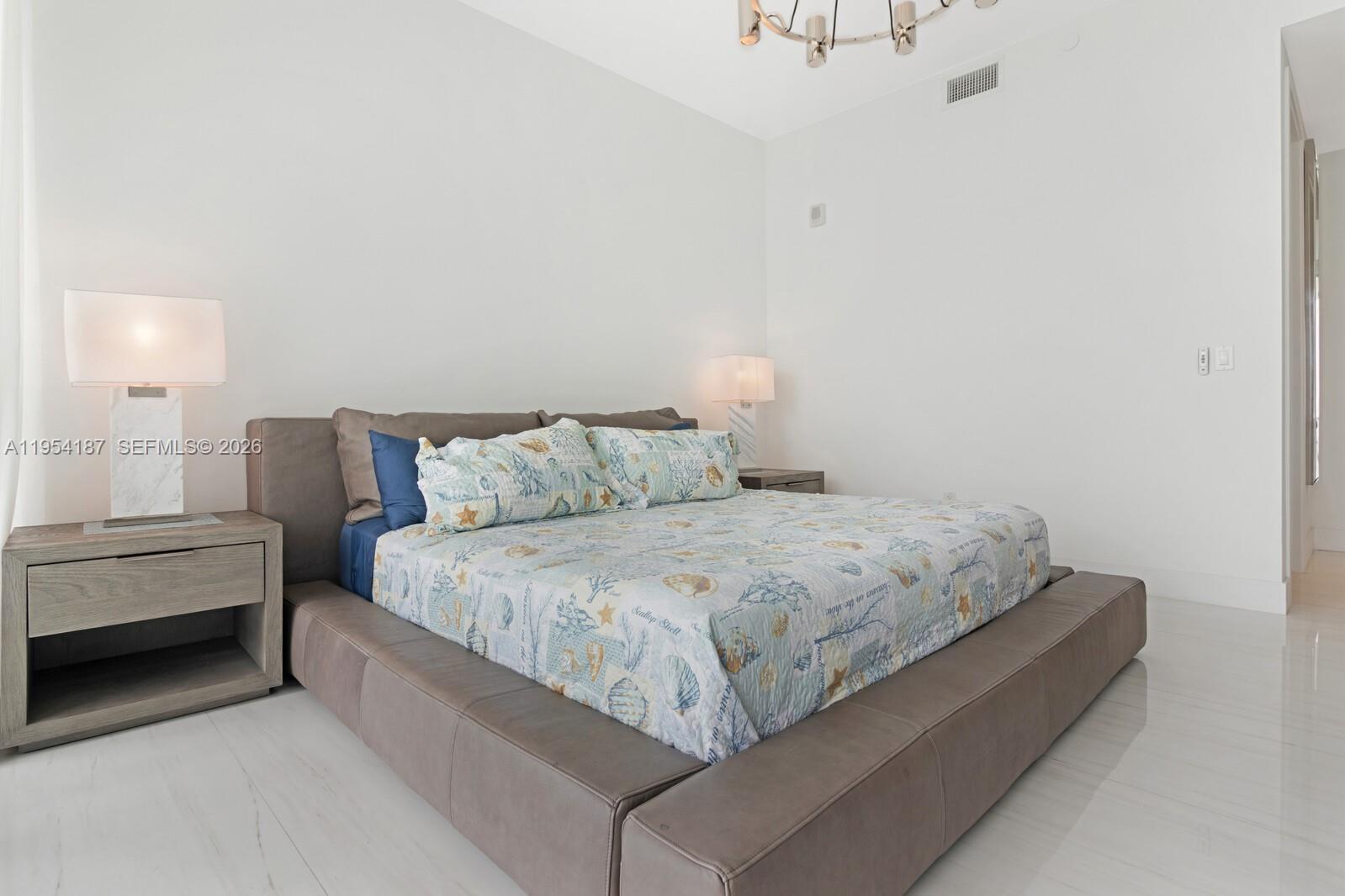 JADE SIGNATURE CONDO - Residential Lease