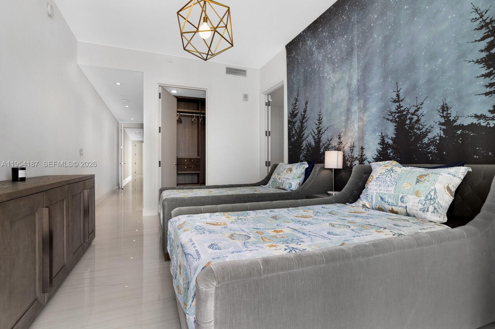 JADE SIGNATURE CONDO - Residential Lease