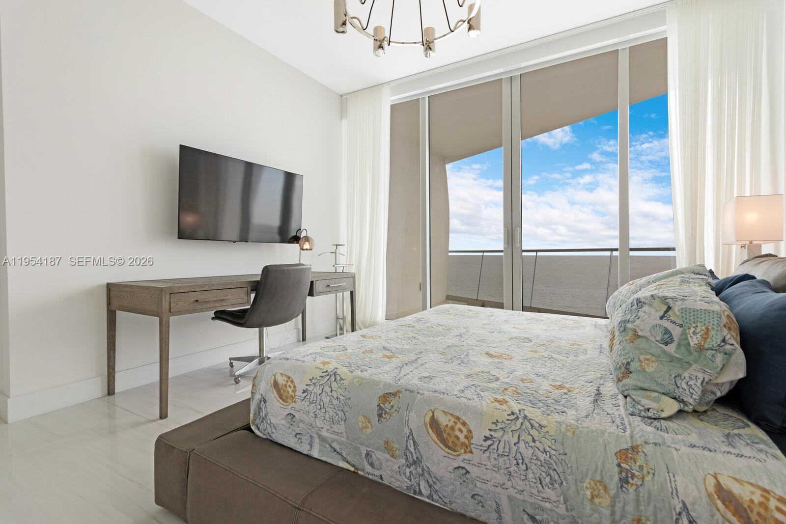JADE SIGNATURE CONDO - Residential Lease