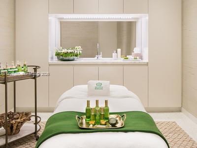 JADE SIGNATURE CONDO - Residential Lease