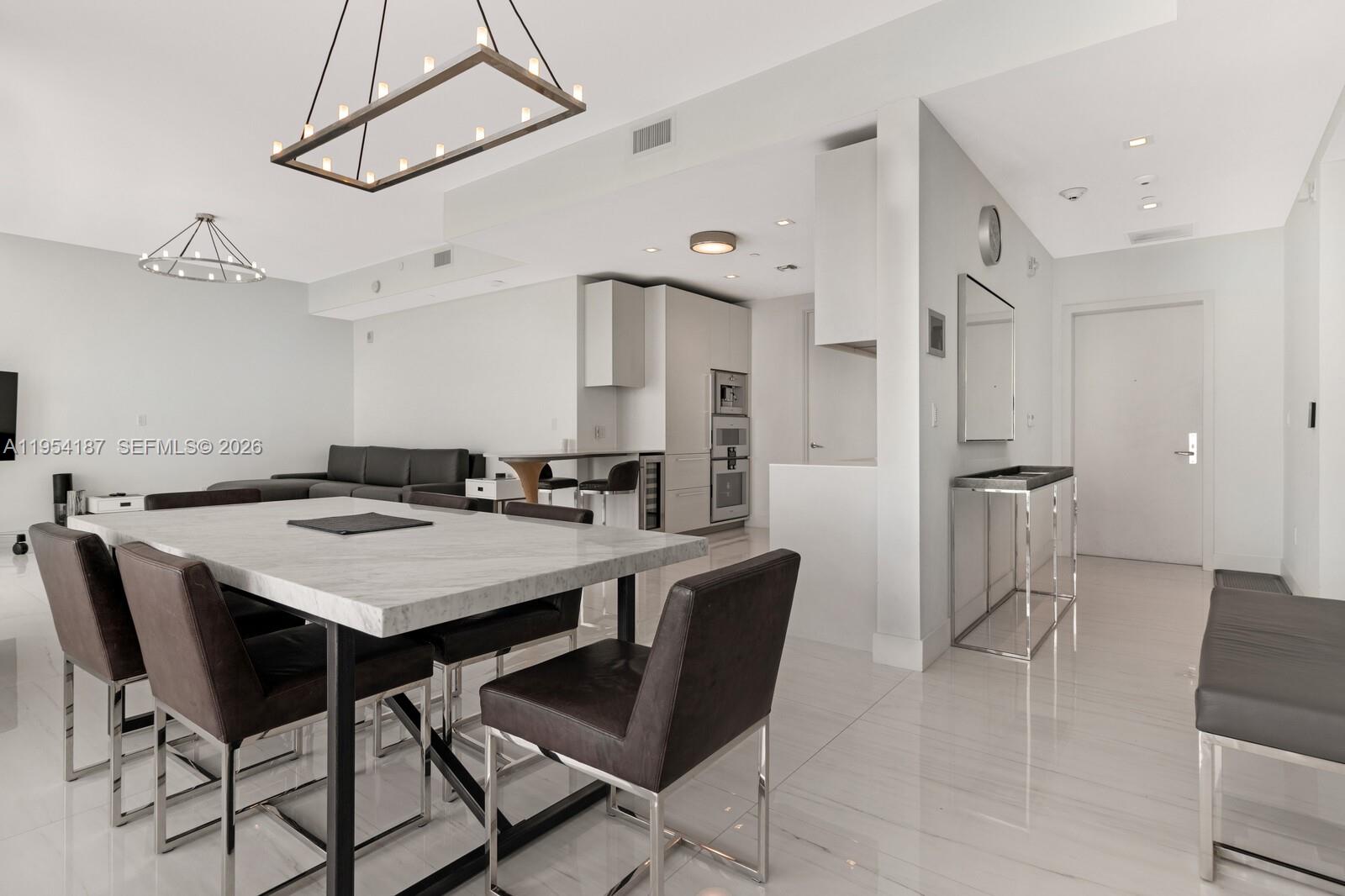 JADE SIGNATURE CONDO - Residential Lease