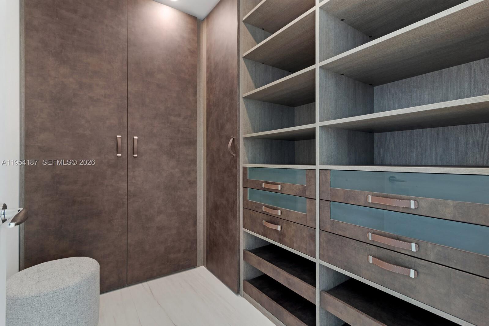 JADE SIGNATURE CONDO - Residential Lease