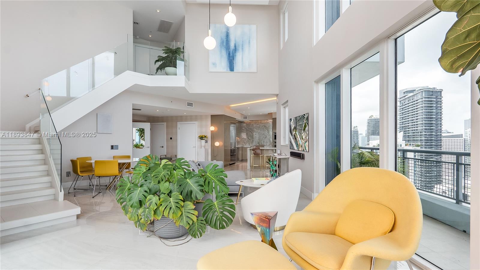INFINITY AT BRICKELL COND - Residential