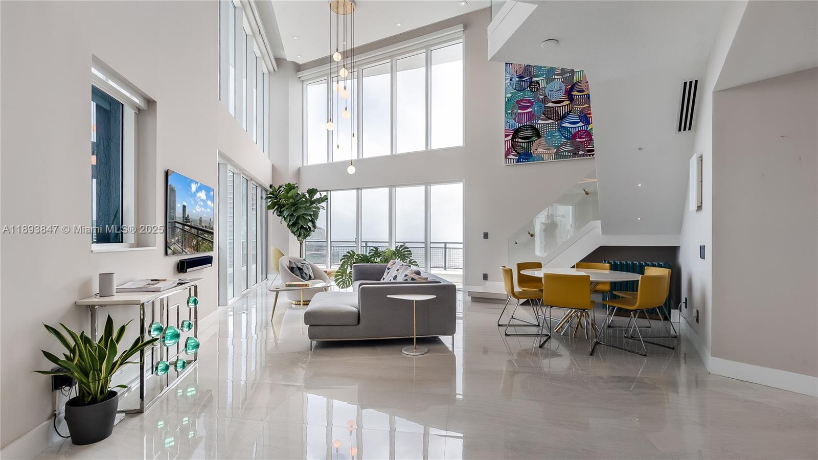 INFINITY AT BRICKELL COND - Residential