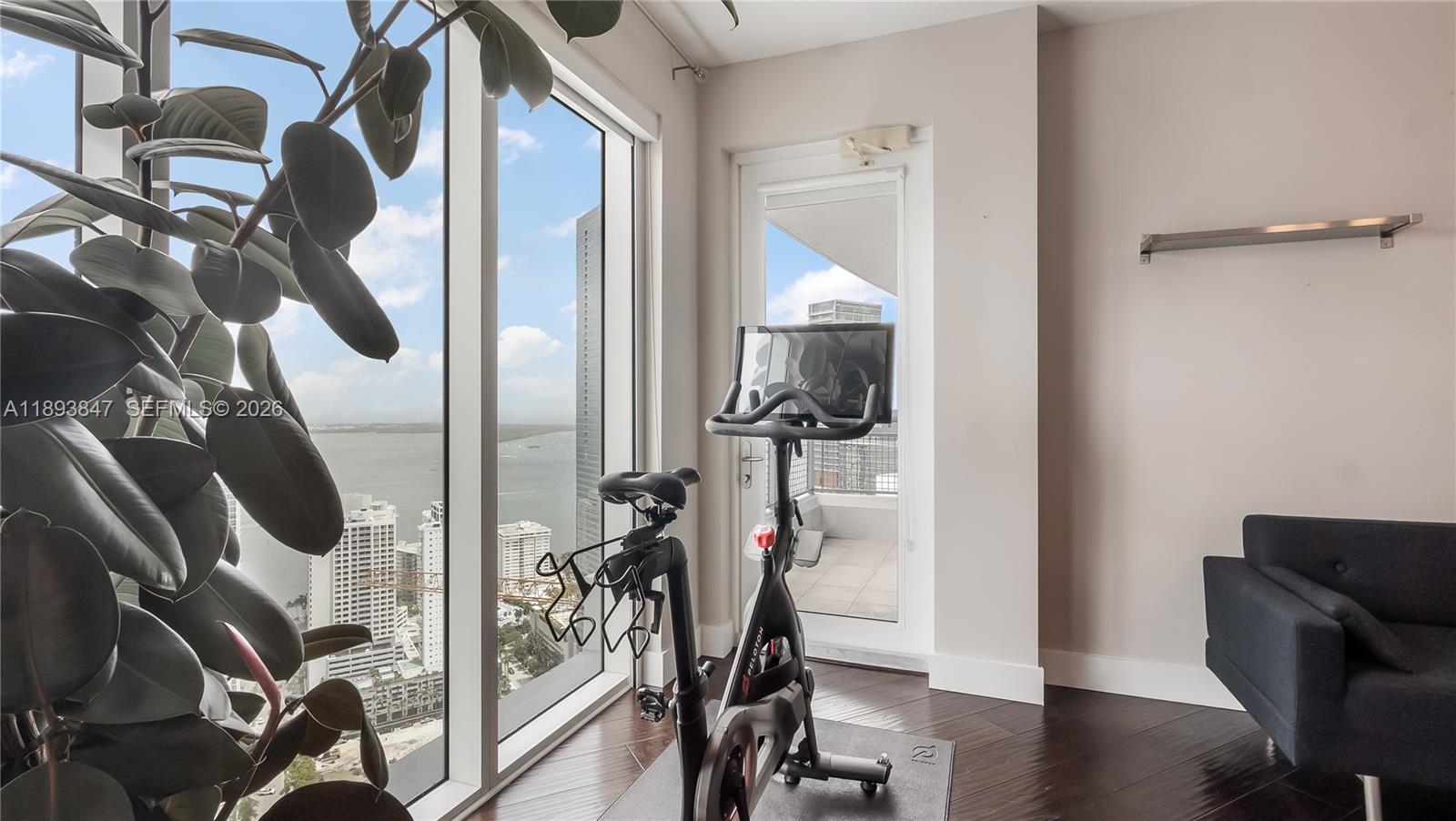 INFINITY AT BRICKELL COND - Residential