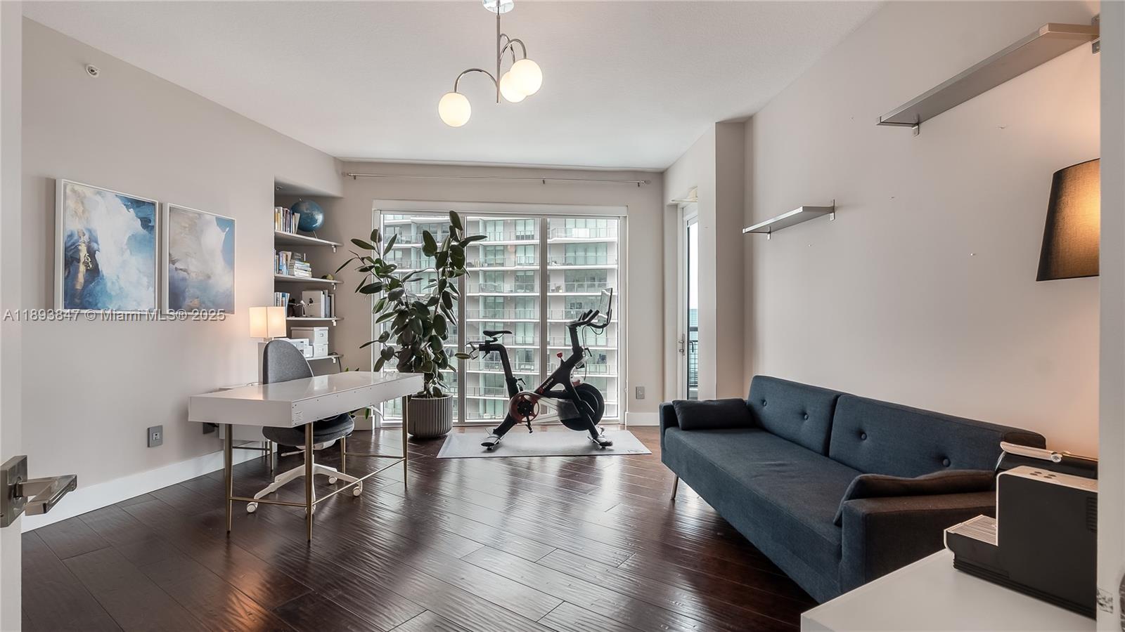INFINITY AT BRICKELL COND - Residential