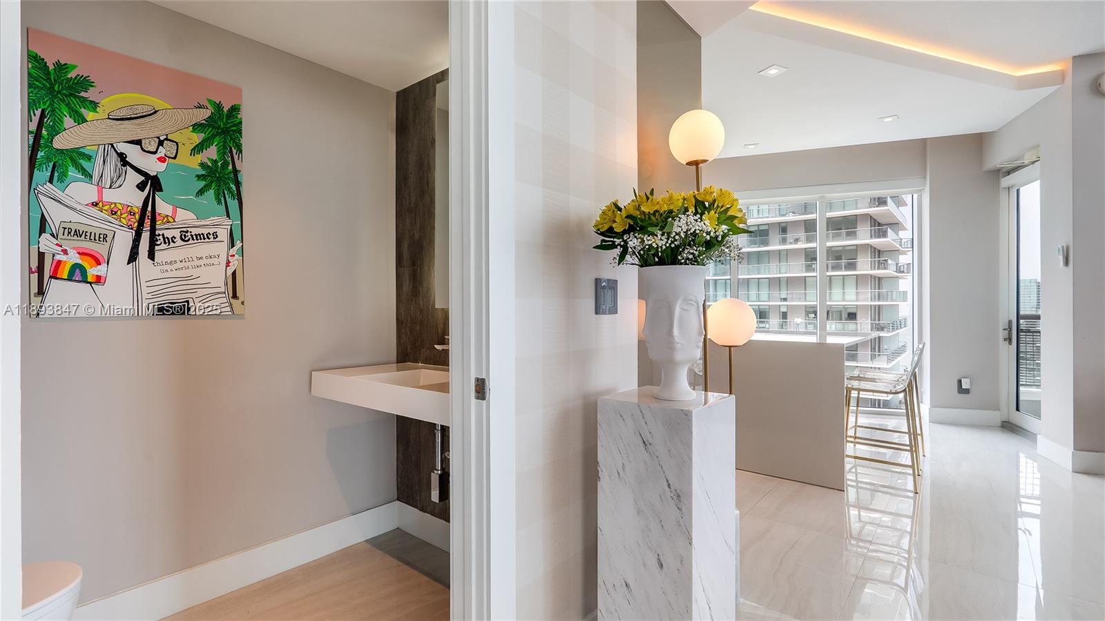 INFINITY AT BRICKELL COND - Residential