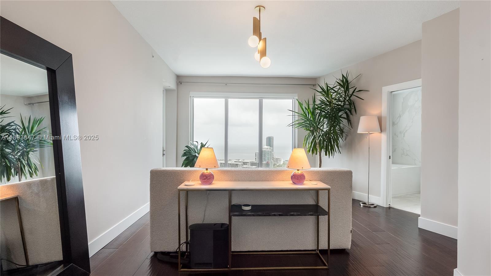 INFINITY AT BRICKELL COND - Residential