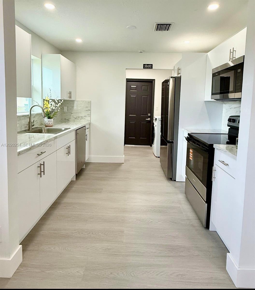 NORTHWEST LAUDERDALE 2 AD - Residential