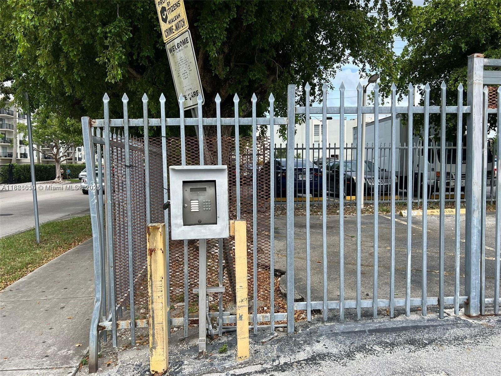 MILE APTS CONDO - Residential