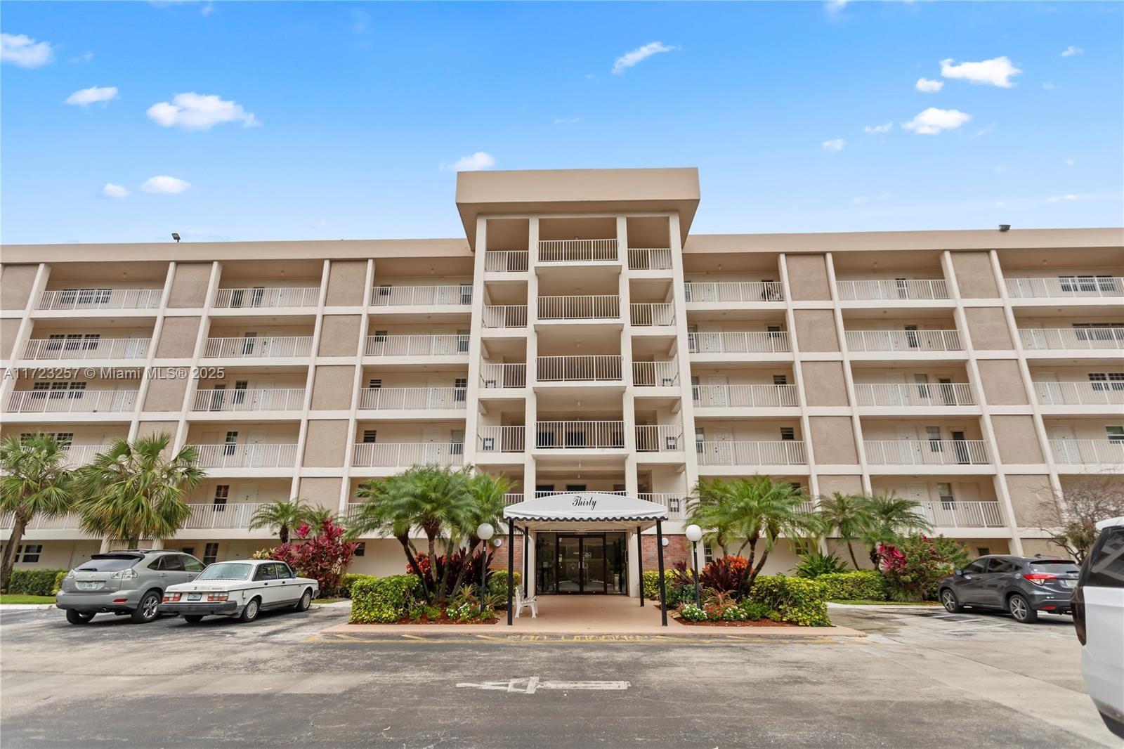 NO 30 PALM-AIRE COUNTRY C - Residential