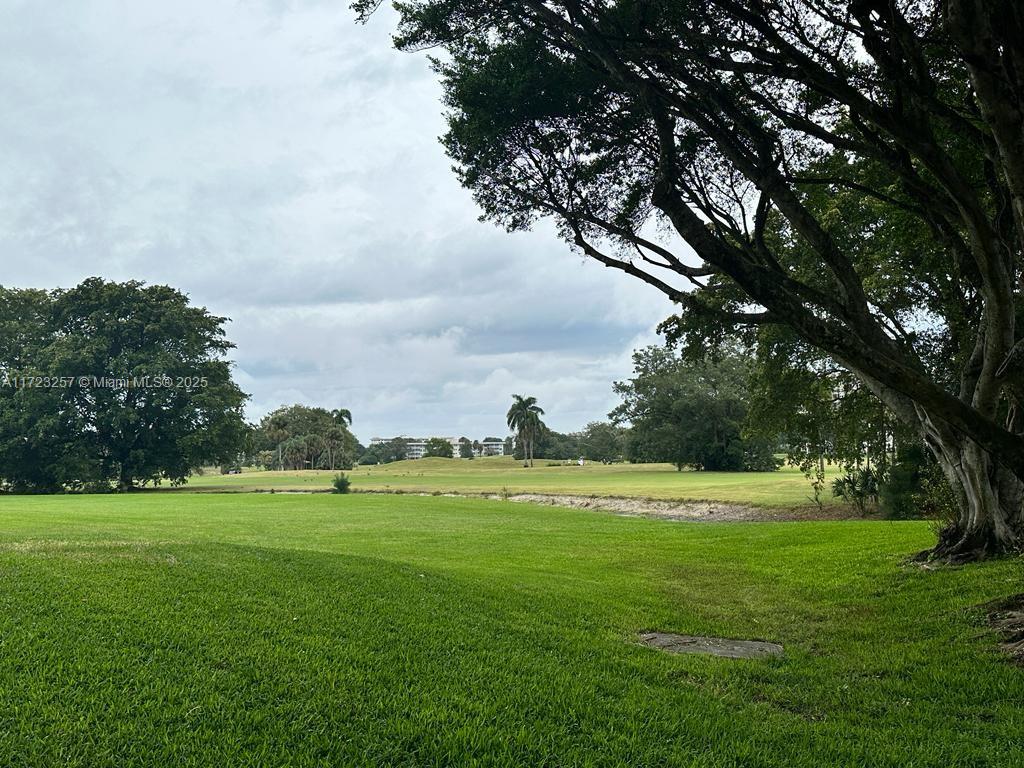 NO 30 PALM-AIRE COUNTRY C - Residential