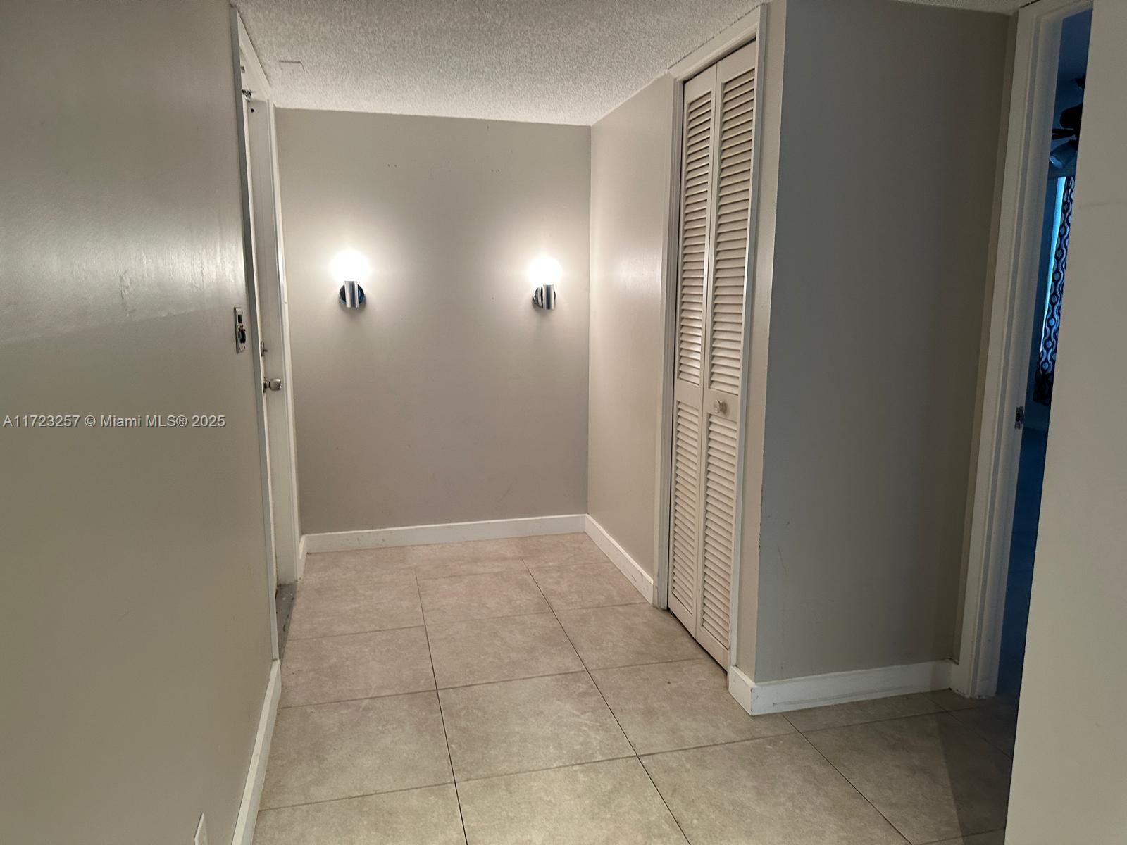 NO 30 PALM-AIRE COUNTRY C - Residential