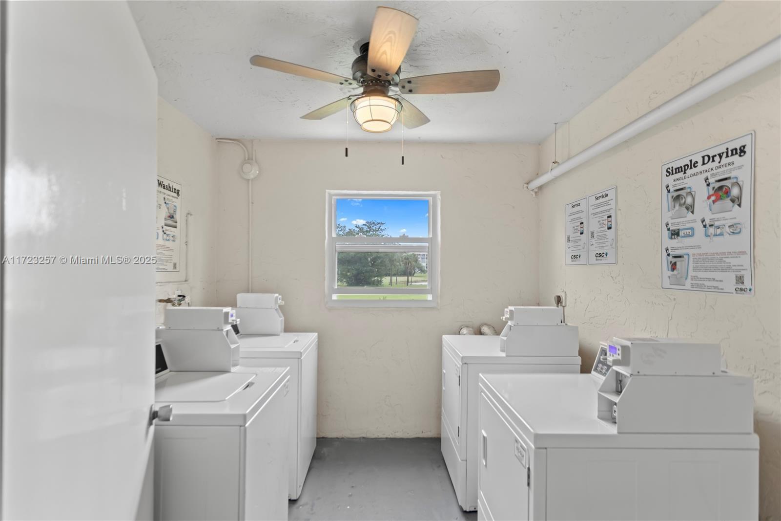 NO 30 PALM-AIRE COUNTRY C - Residential